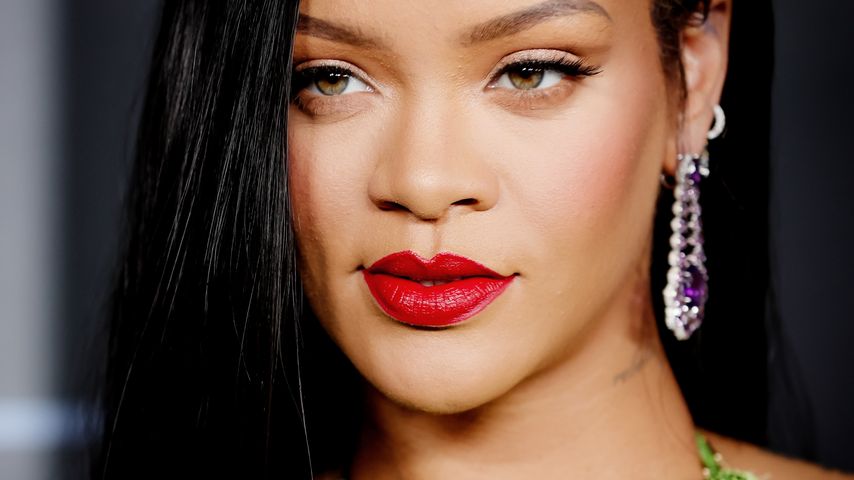 Rihanna, Sängerin