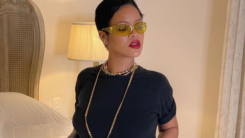 Rihanna, 2021