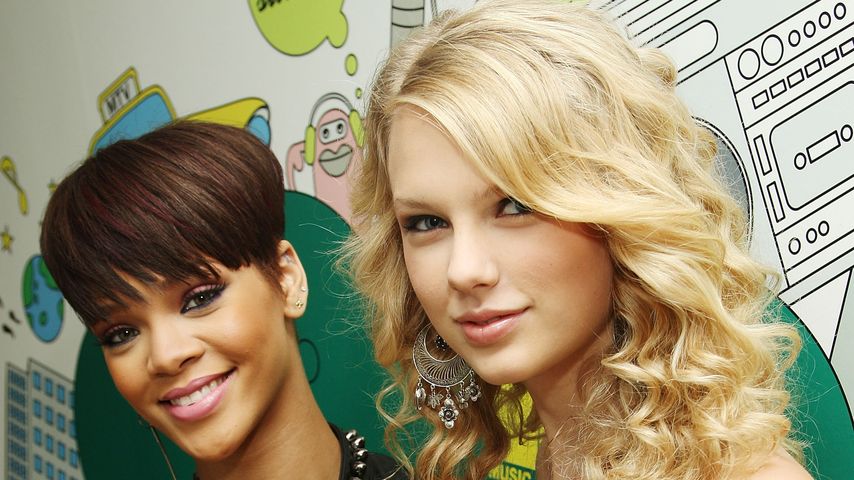 Rihanna und Taylor Swift im Juni 2008