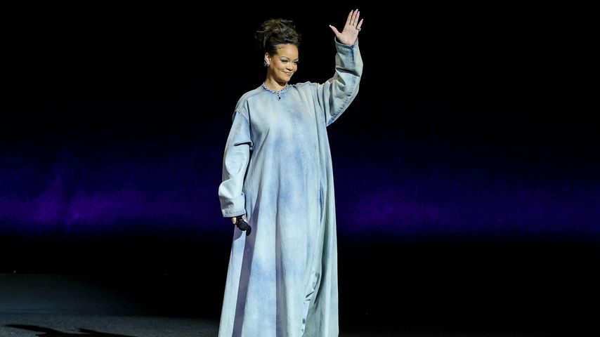 Rihanna synchronisiert Schlumpfine im neuen Schlümpfe-Film!