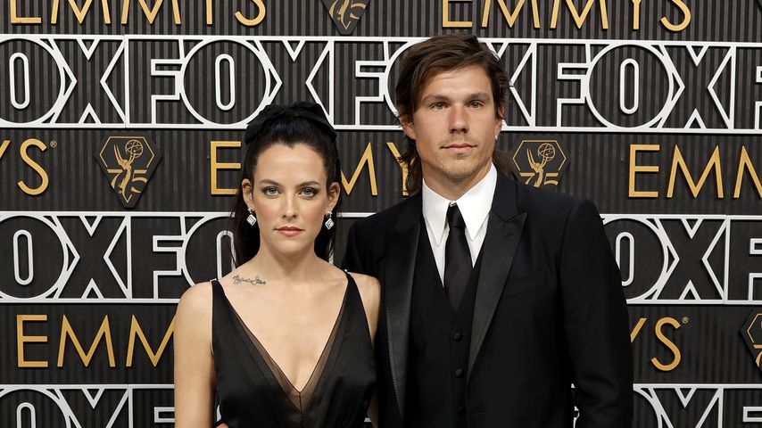 Riley Keough und Ben Smith-Petersen bei den Emmys 2024