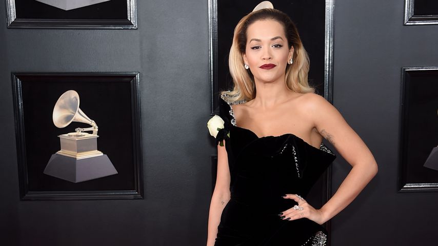 "50 Shades"-Star Rita Ora: Heißes FKK-Shooting am Strand!