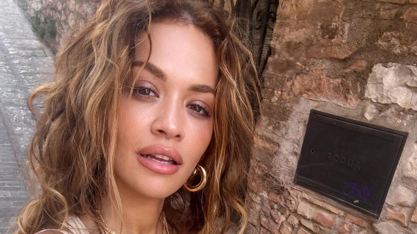 Rita Ora, Sängerin