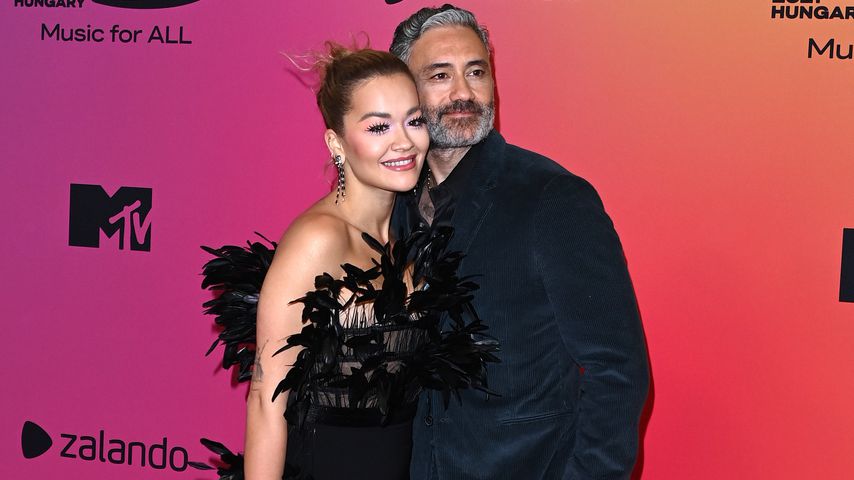 Werden sich Rita Ora und ihr Taika an Weihnachten verloben?