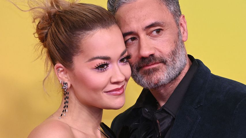 Rita Ora und Taika Waititi bei den MTV EMAs in Budapest im November 2021