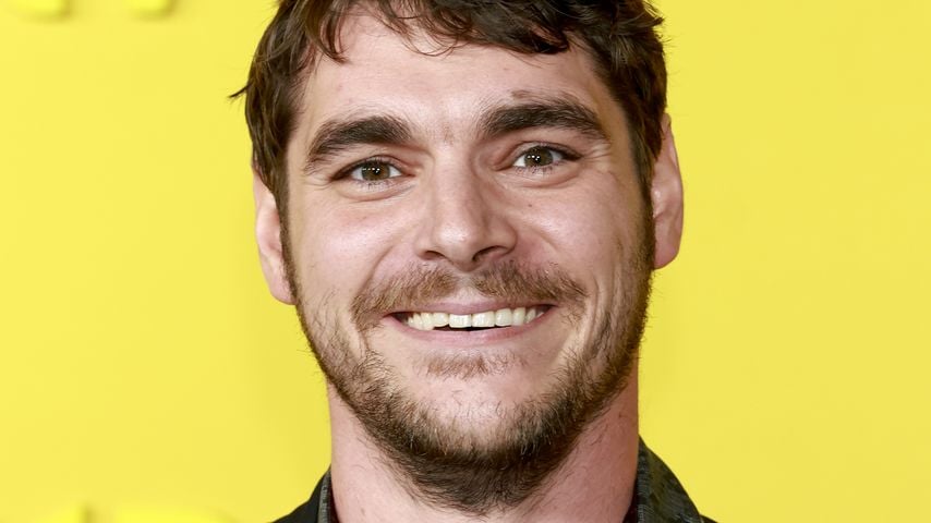 RJ Mitte lächelt auf einem der letzten Fotos vor seinem Tod