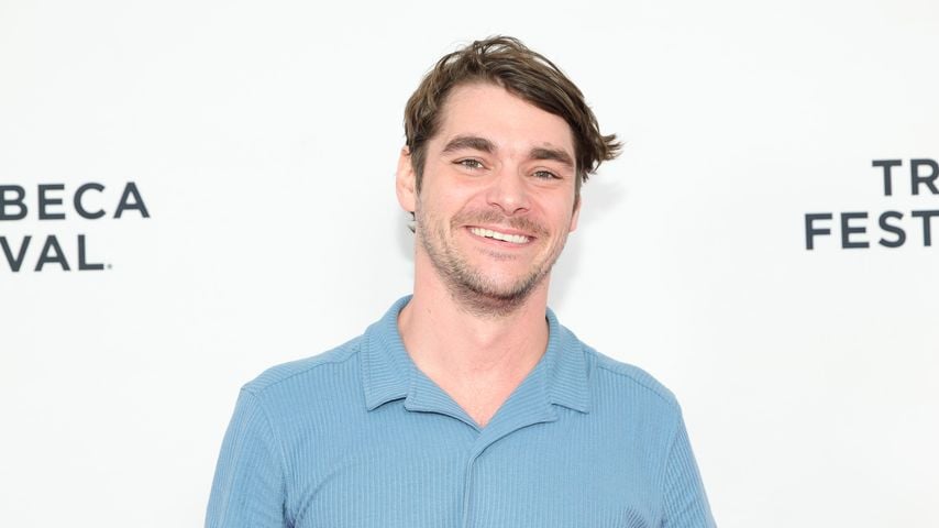 RJ Mitte bei der Premiere von "Animals In War" beim Tribeca Festival 2025 in New York