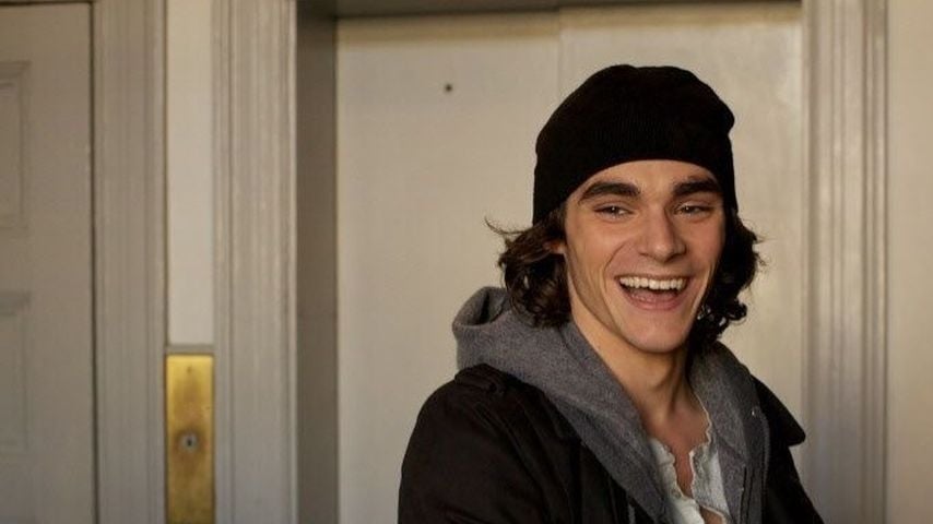 RJ Mitte, Schauspieler