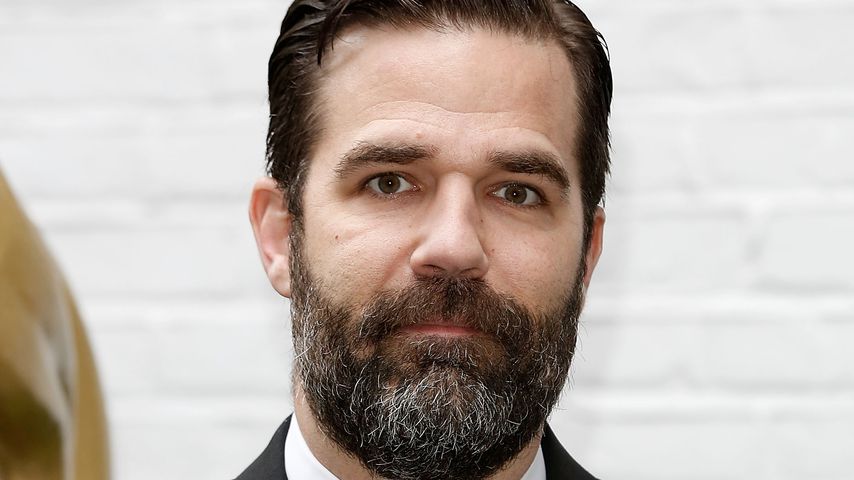 "Catastrophe"-Star Rob: Sein Sohn stirbt mit nur 2 Jahren!