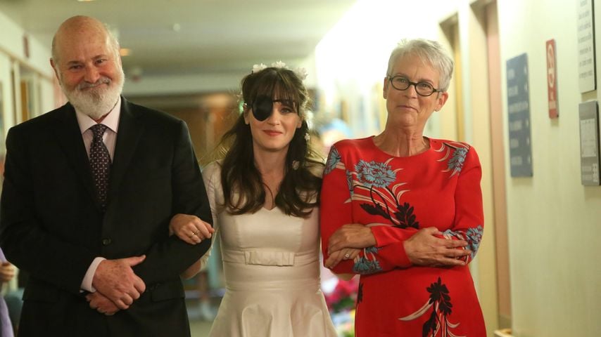 Rob Reiner, Zooey Deschanel und Jamie Lee Curtis in der Serie "New Girl", 2018