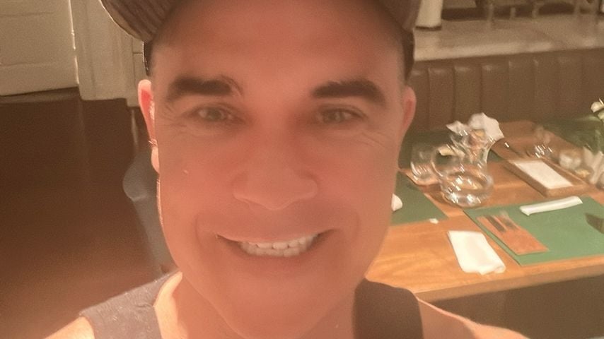 "Ich liebe sie": Robbie Williams investiert in neue Zähne