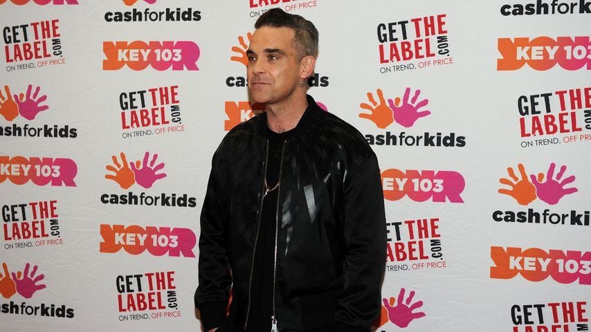 Robbie Williams, Sänger