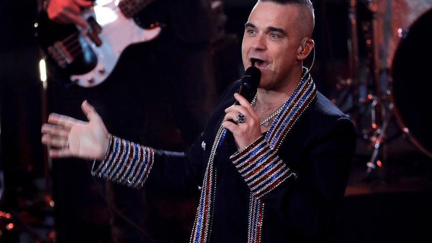 Robbie Williams, Sänger