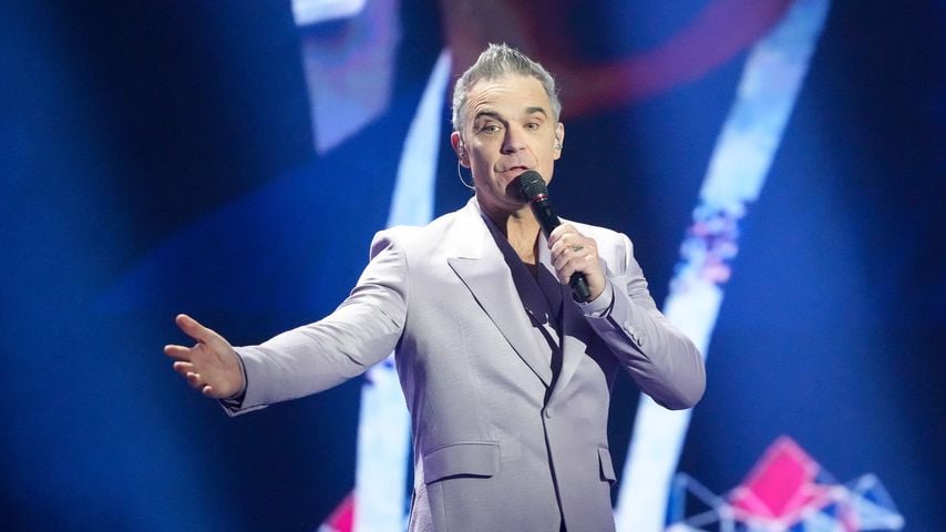 Robbie Williams performt bei der Auslosung der Fußball-WM 2026 im Kennedy Center in Washington D.C., Dezember 2025