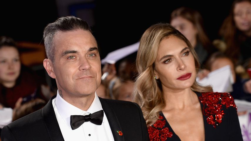 Droht jetzt das Karriere-Aus? Robbie Williams hat Rücken!