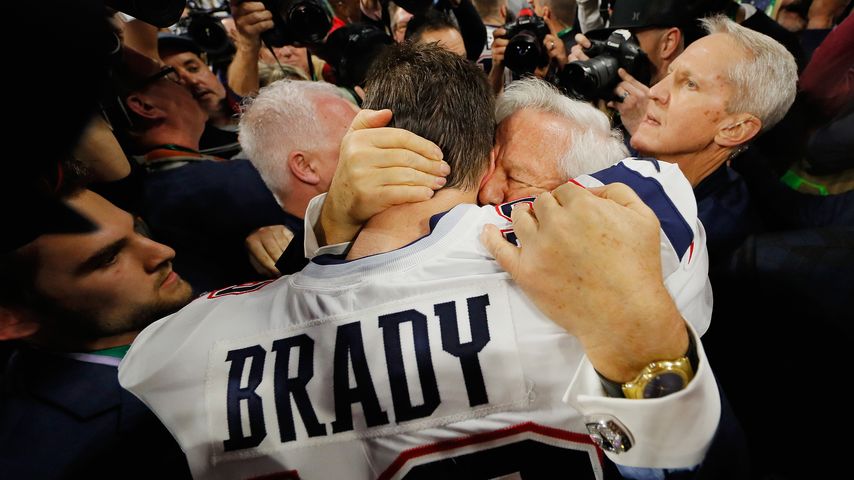 Robert Kraft mit Tom Brady nach dem Super-Bowl-Sieg 2019