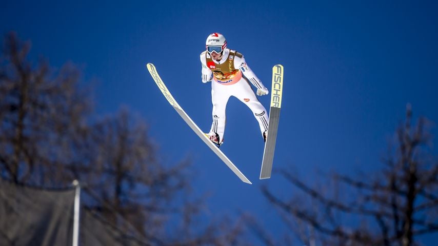 Robert Kranjec bei seinem ersten Durchgang beim Weltcup-Skispringen in Planica, 20. März 2016.