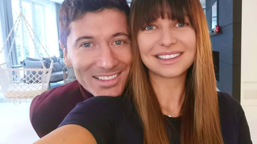 Robert Lewandowski mit seiner Frau Anna
