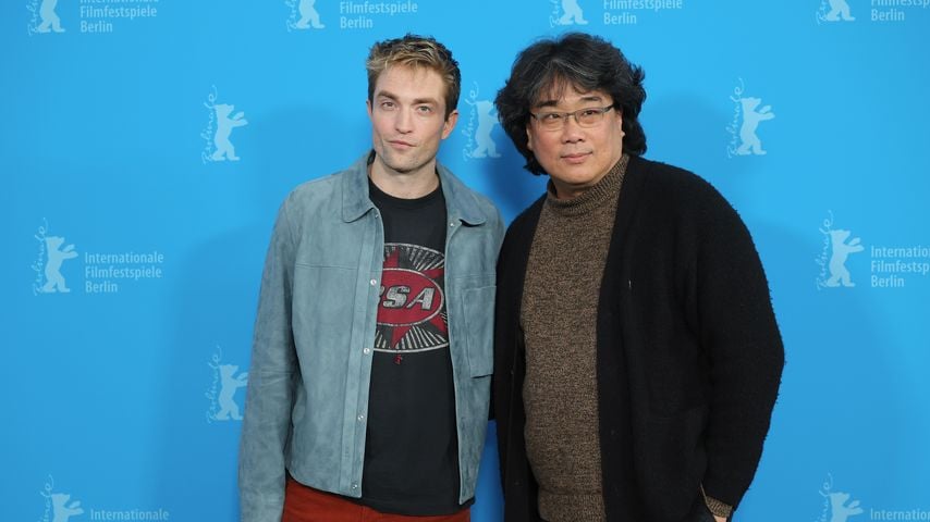 Schauspieler Robert Pattinson und Regisseur Bong Joon-ho, 2024