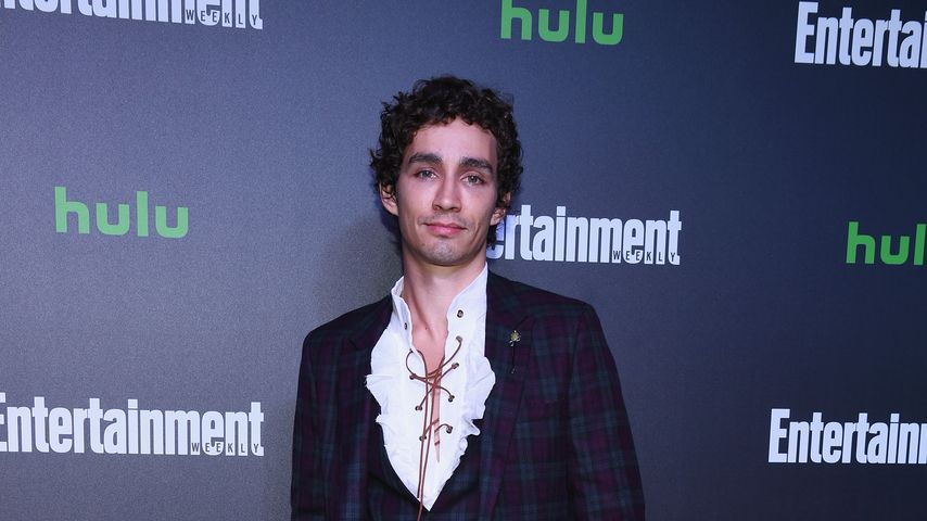 Robert Sheehan: Hat er echt keine Tattoos?
