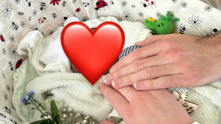 Robert und Claudia mit ihrem verstorbenen Baby
