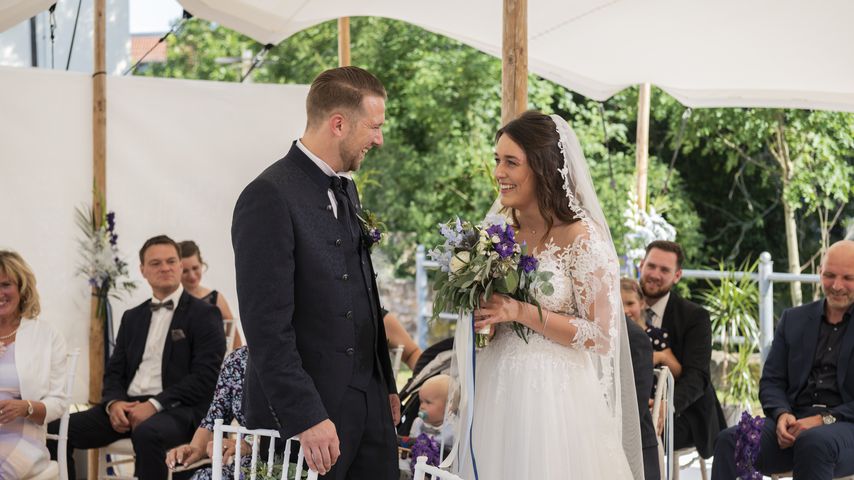 Robert und Emily an ihrem Hochzeitstag
