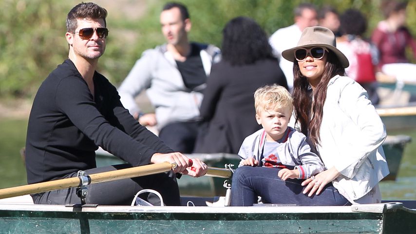 Robin Thicke, Paula Patton und ihr Sohn Julian beim Rudern