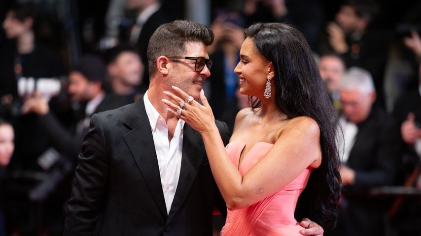 April Love Geary und Robin Thicke feiern ersten Hochzeitstag