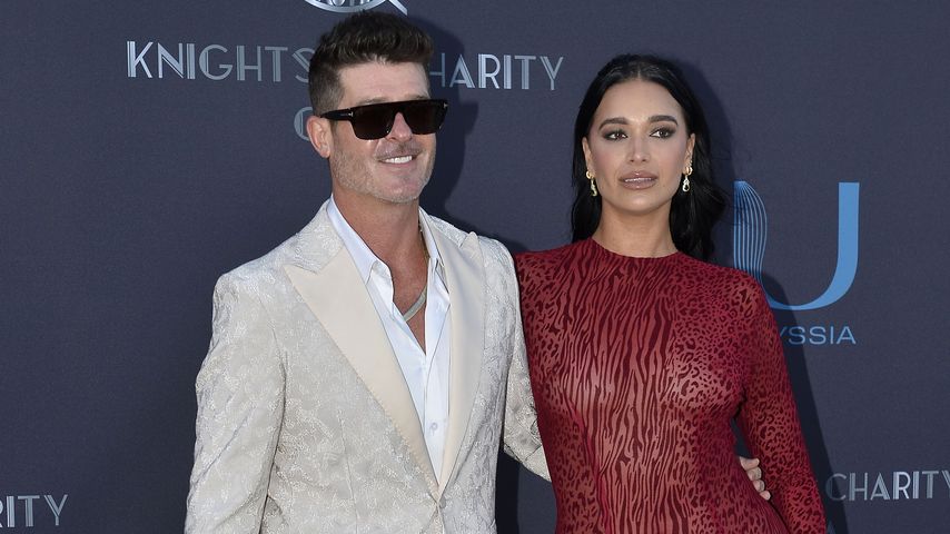Robin Thicke mit seiner Freundin April Love Geary in Cannes 2024