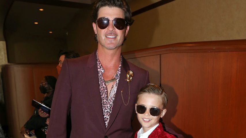 Robin Thicke und sein Sohn Julian Fuego bei den iHeartRadio Music Awards 2021