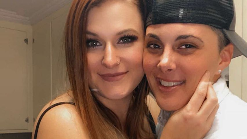 Rochelle Hager mit ihrer Verlobten Brittanie Lynn (l.)