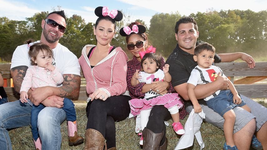 Roger Mathews, Meilani Alexandra, Jenni 'JWoww' Farley, Nicole 'Snooki' Polizzi, Giovanna Marie, Jio