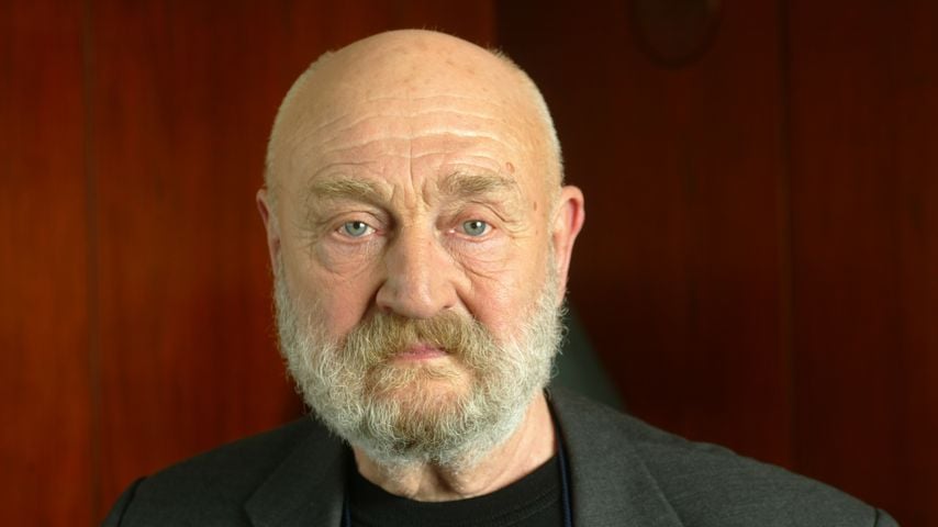 Verstorbener Rolf Hoppe wird im Grab der Eltern beigesetzt