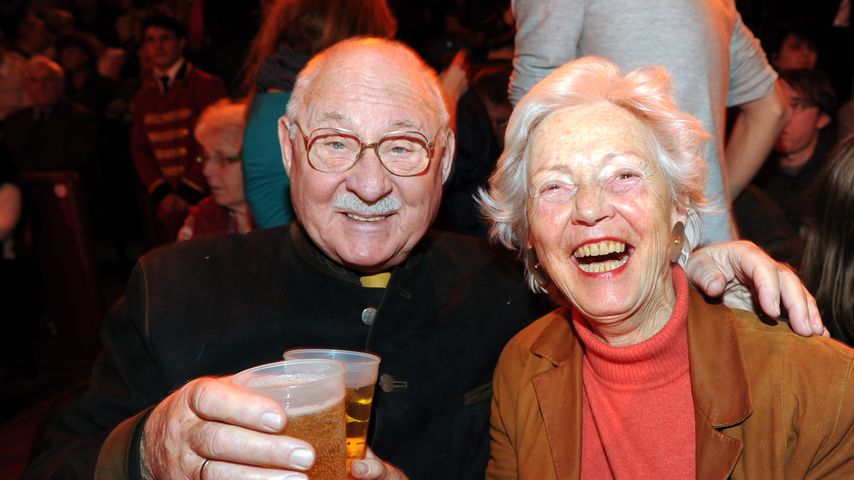Rolf Schimpf und seine Ehefrau Else im Dezember 2011 in München