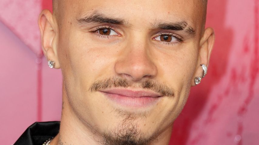 Romeo Beckham bei den The Fashion Awards 2023