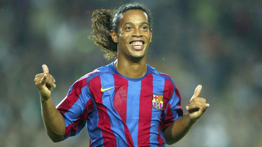 Ronaldinho während einem Fußballspiel