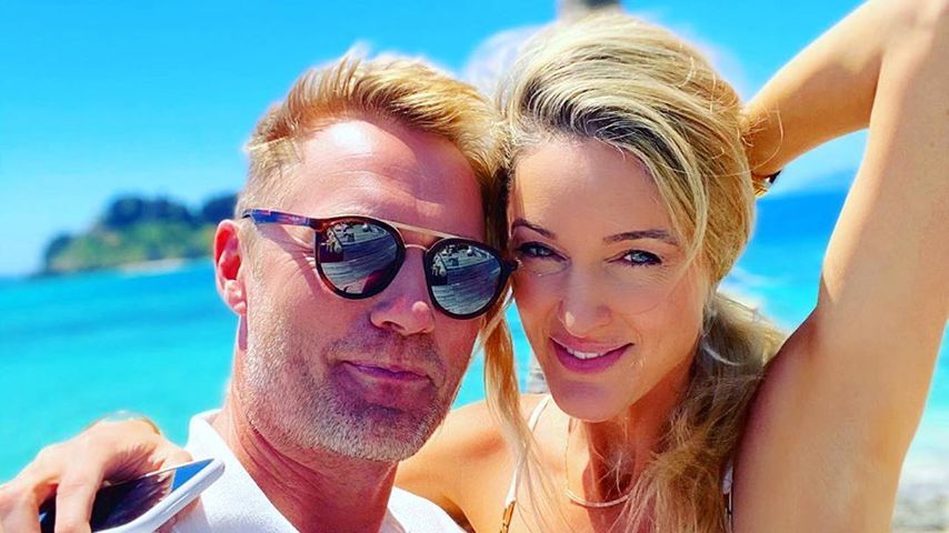 Ronan und Storm Keating auf der Insel Vomo, Fidschi