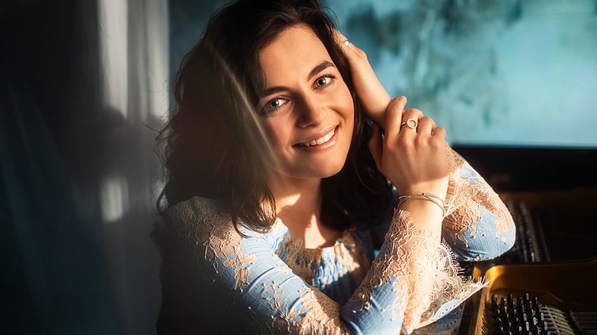 Bergdoktor-Star Ronja Forcher veröffentlicht erste Single