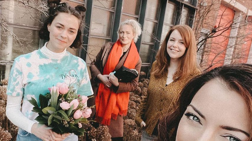 GZSZ-Aus: Ronja Herberich wird von Kollegen verabschiedet