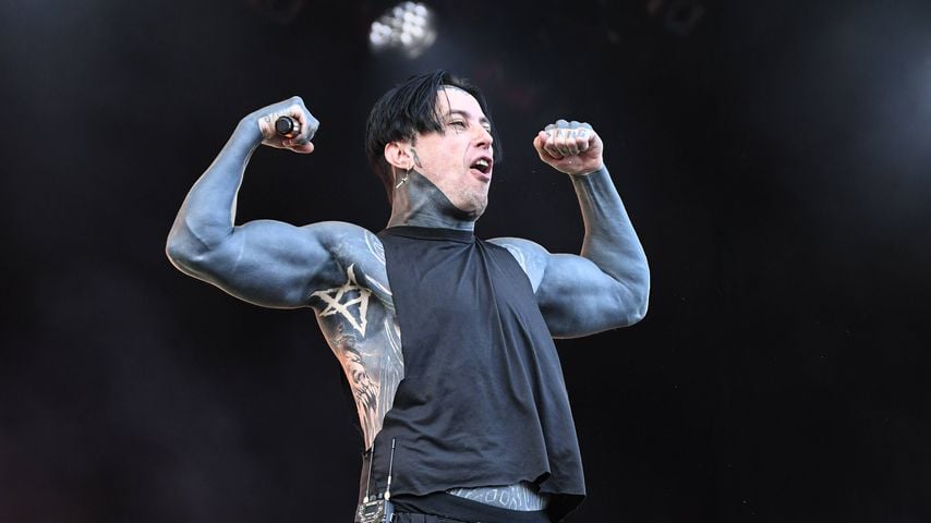 Ronnie Radke beim Auftritt mit Falling in Reverse auf dem Rock im Park 2025 in Nürnberg