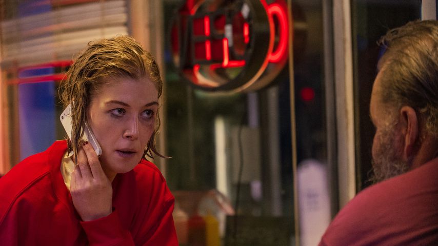Rosamund Pike in "I Care a Lot"