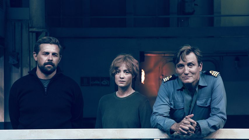 Roscovitz (Klaas Heufer-Umlauf), Charlie Wagner (Leonie Benesch) und Alban (Oliver Masucci)