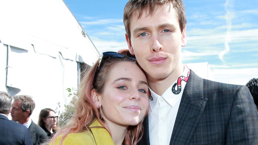Rose Gray und Harris Dickinson im März 2018