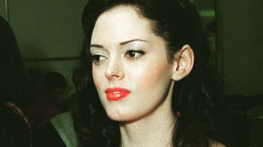 Rose Mc Gowans Look Anfang der 2000er