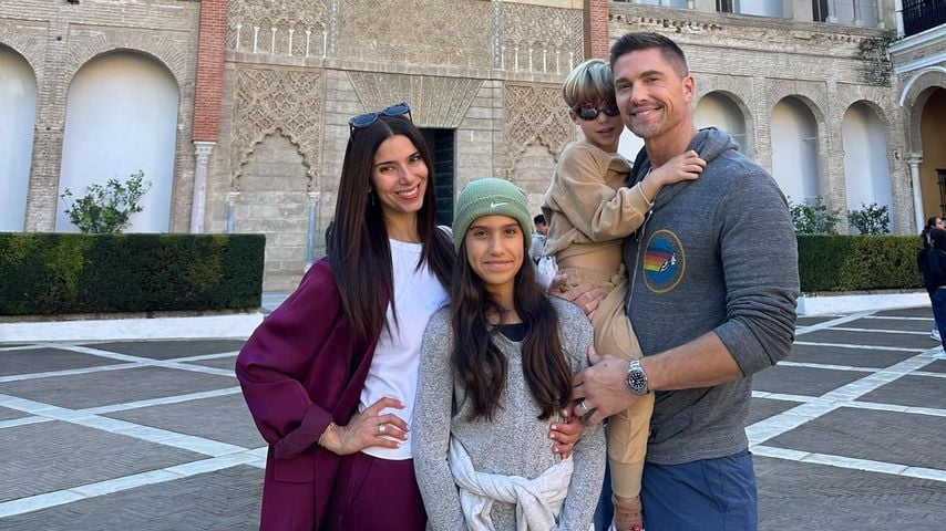 Roselyn Sánchez und Eric Winter mit ihren Kindern