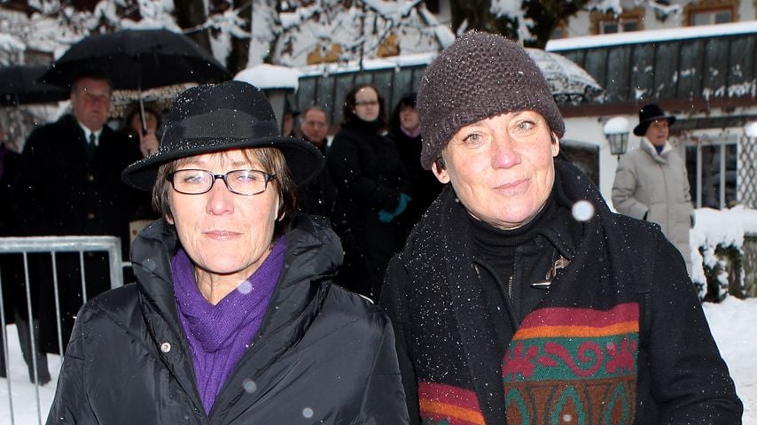 Rosi und Evi Mittermaier im November 2010