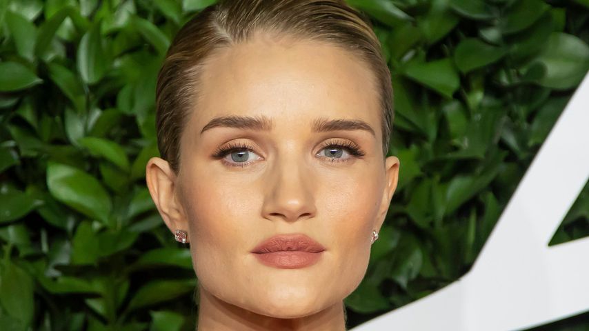 Rosie Huntington-Whiteley: So ging sie mit Baby-Speck um