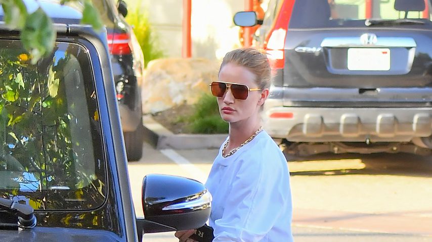 Rosie Huntington-Whiteley, Model