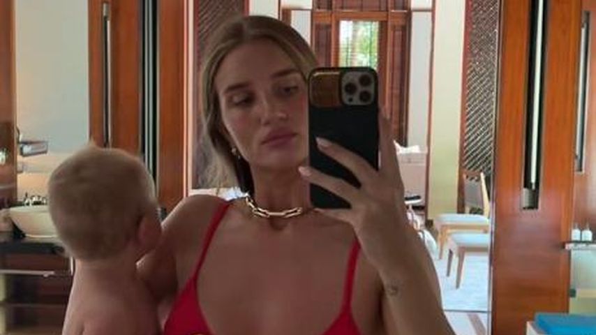 Rosie Huntington-Whiteley präsentiert ihren After-Baby-Body