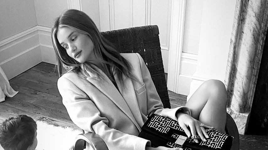 Rosie Huntington-Whiteley und ihr Sohn 2020